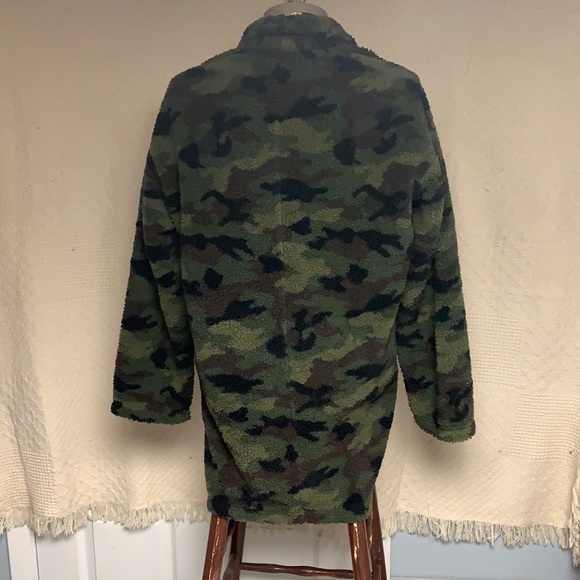 Aeo Sherpa Camo Cardigan | Poshmark